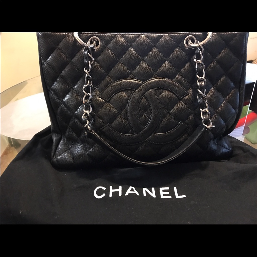 Chanel GST Black Authentic - Picture 3 of 4